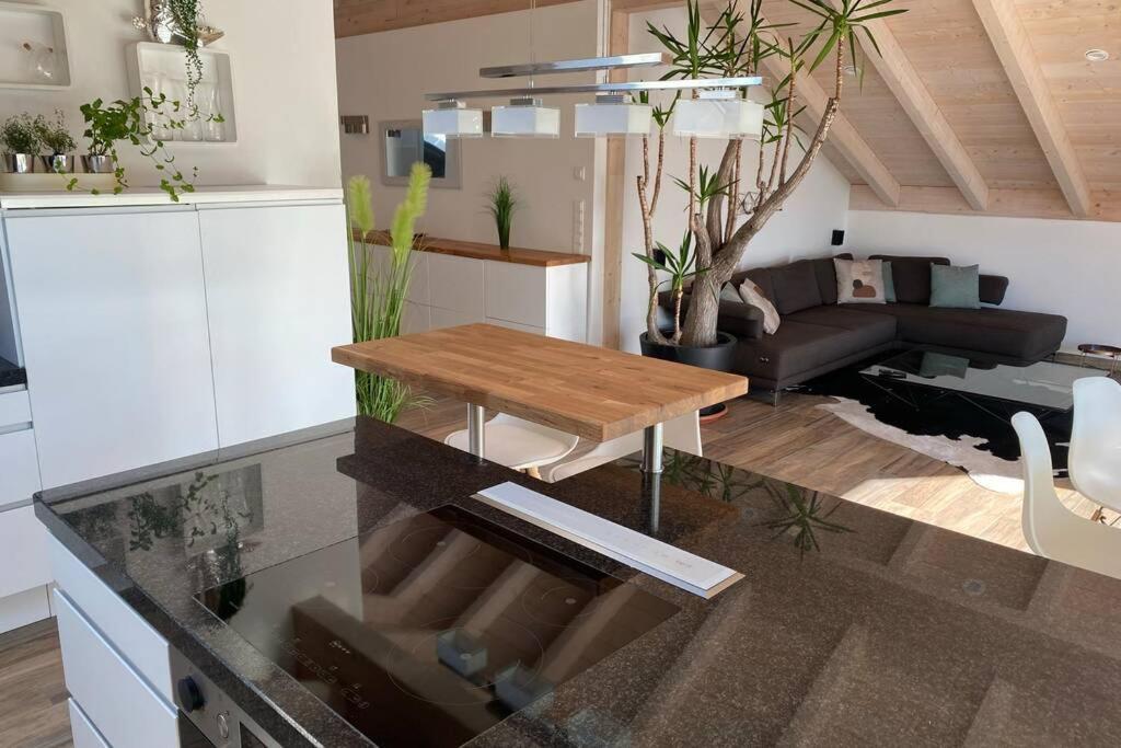 Lichtdurchflutete Wohnung Mit Grosser Dachterrasse Bruckmühl Zewnętrze zdjęcie